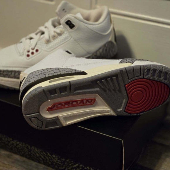 Brand New Jordan 3s - Picture 6 of 6